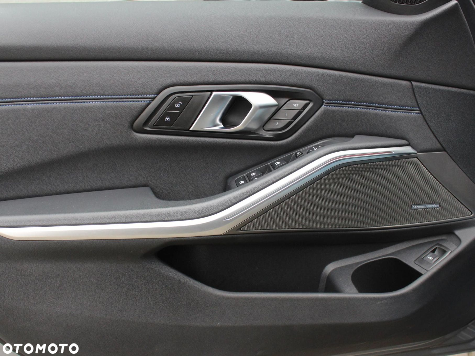 BMW Seria 3 - 16