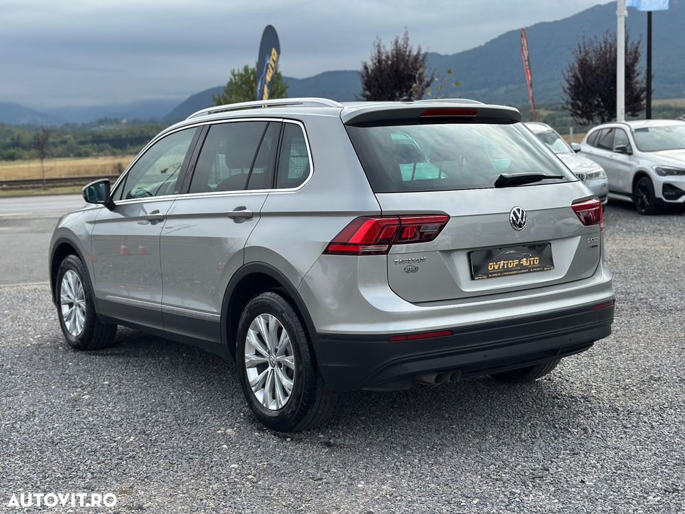 Volkswagen Tiguan 2.0 TDI 4Mot DSG Comfortline - 6
