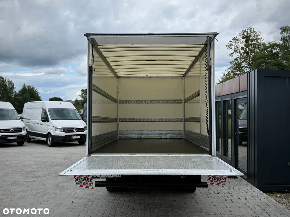 Mercedes-Benz Sprinter 519 CDI / 3.0 V6 190KM / Kontener 4,4m + Winda 750kg + Drzwi Boczne / TYLKO 225.983KM PRZEBIEGU / 2018 ROK PRODUKCJI / ZAREJESTROWANY W PL ! - 11