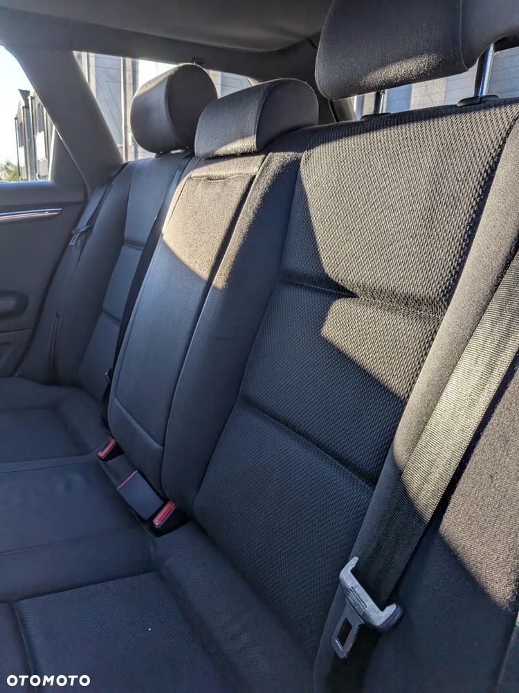 Audi A4 ver-1-9-tdi - 10