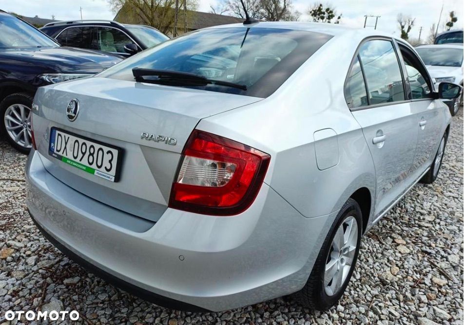 Skoda RAPID 1.0 TSI Ambition - 4