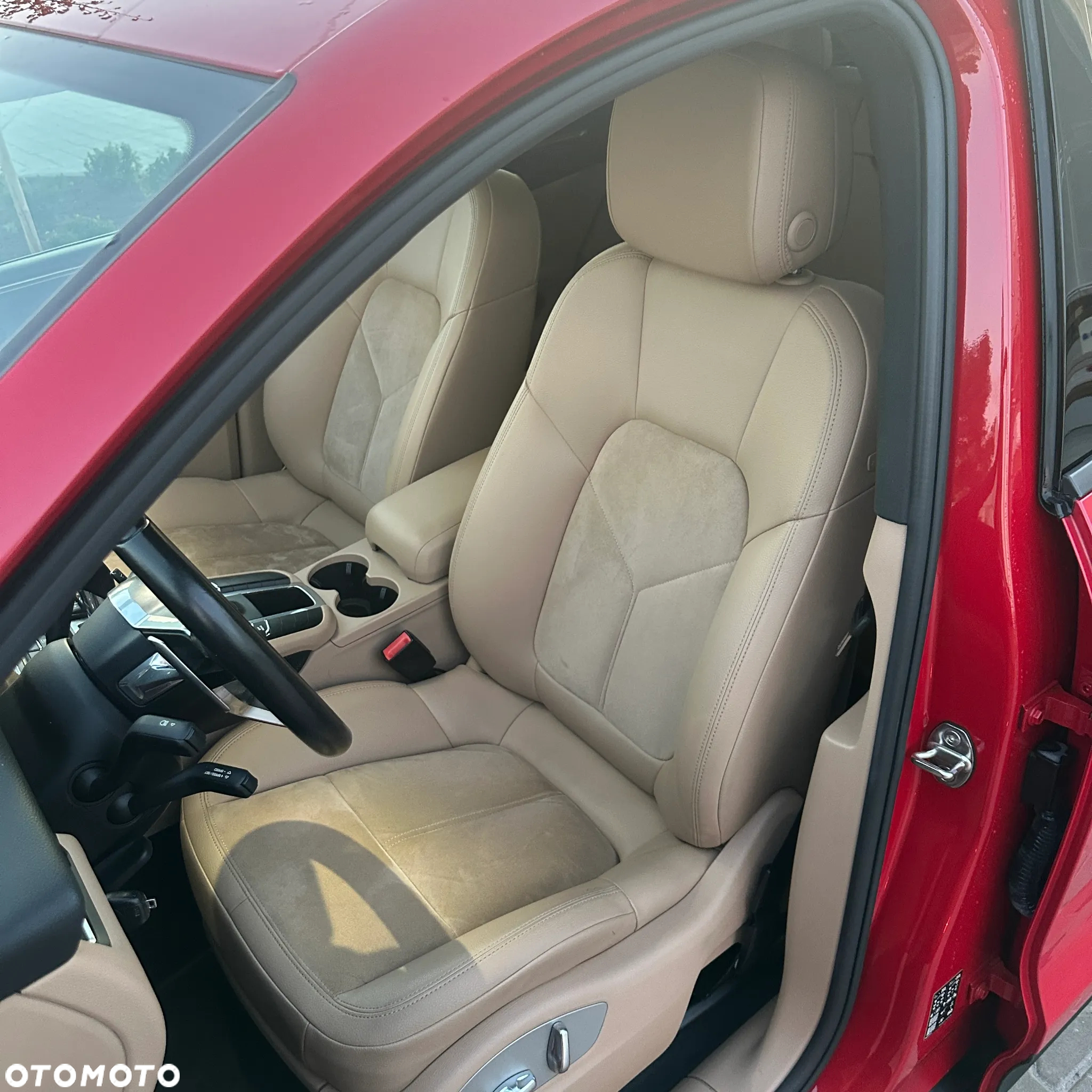 Porsche Macan Standard - 12