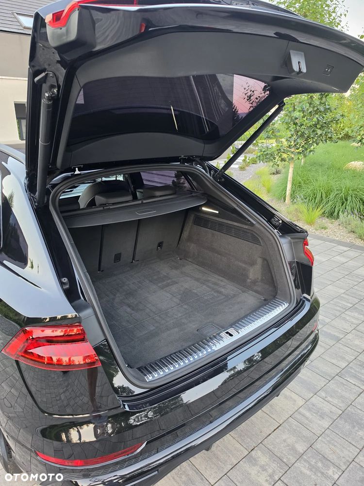 Audi Q8 - 13