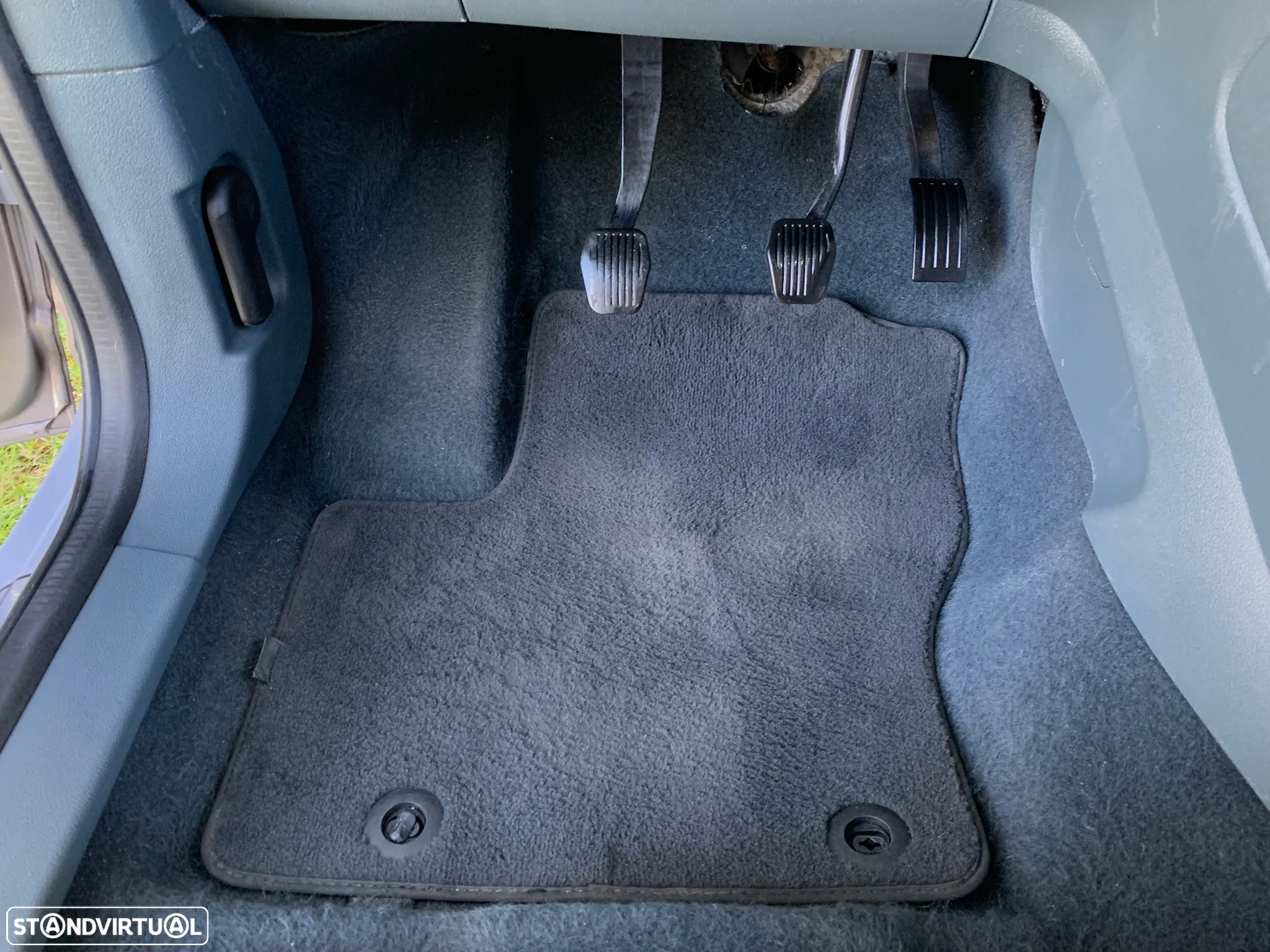 Ford C-Max 1.6 TDCi Titanium Edition S/S - 41