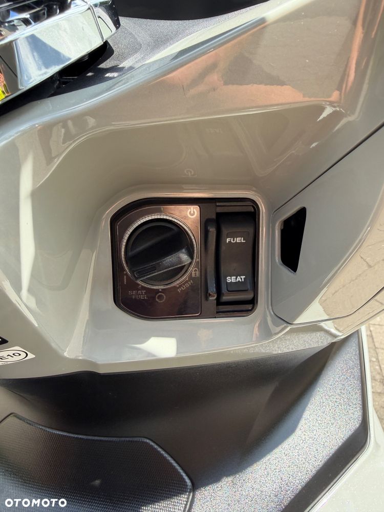 Honda PCX - 12