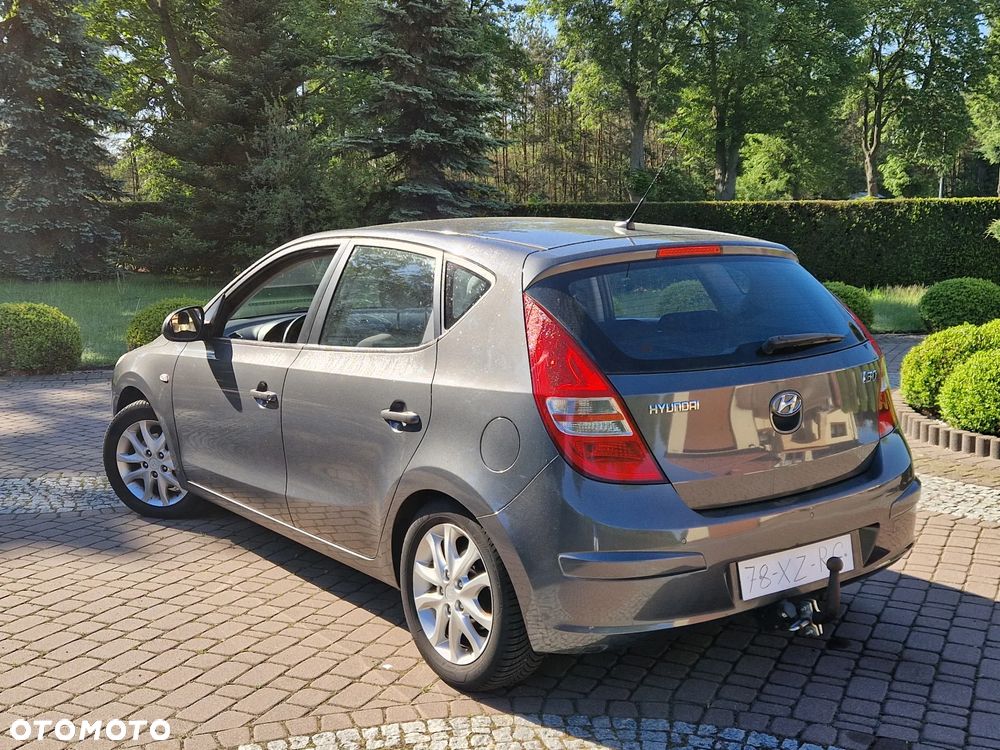 Hyundai i30 1.6 Comfort - 3