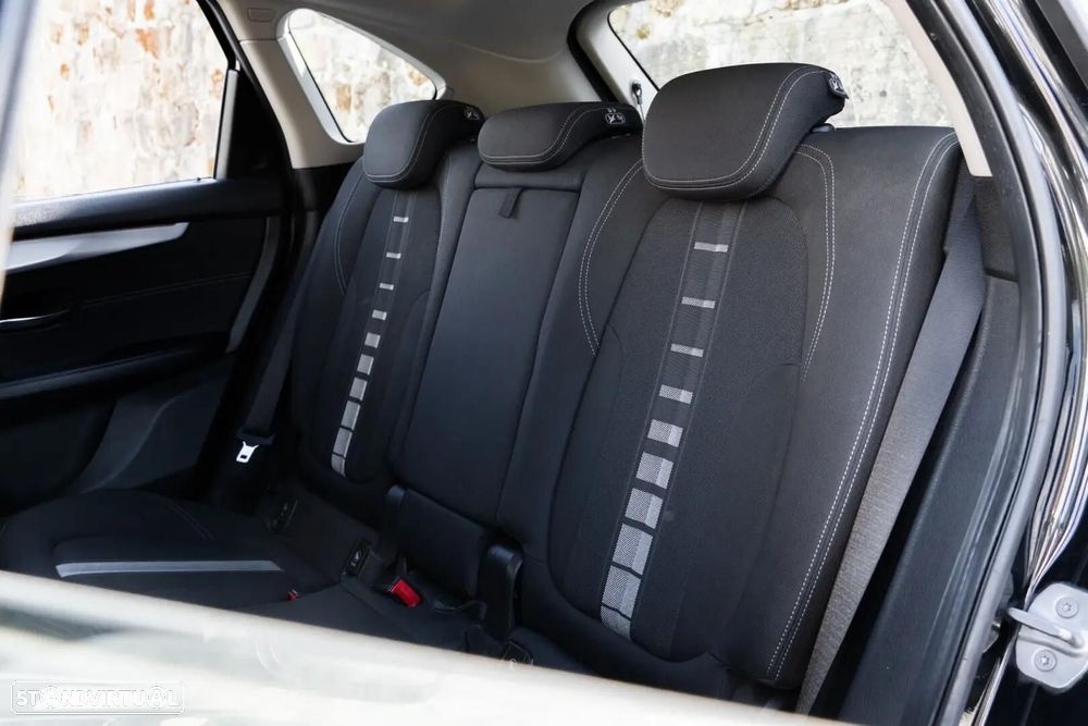 BMW 216 Active Tourer - 10