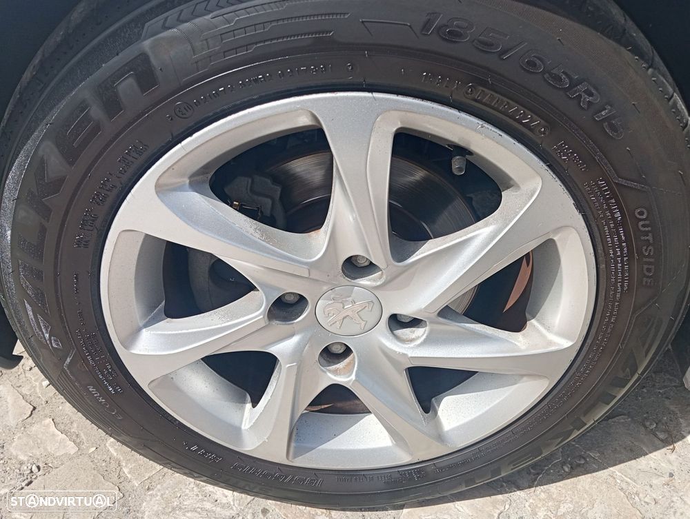 Peugeot 208 1.4 HDi Active - 5