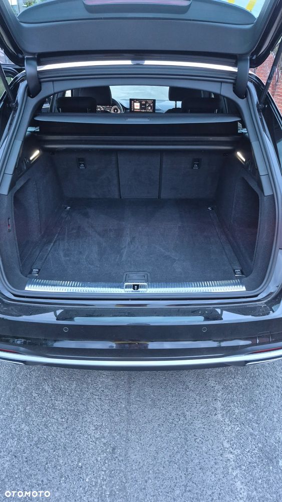 Audi A4 Avant 35 TDI mHEV Advanced S tronic - 30