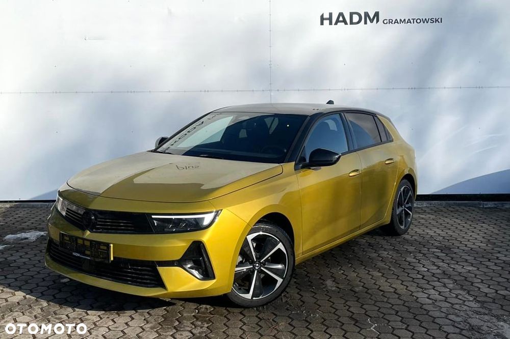 Opel Astra 1.2 T GS S&S - 4