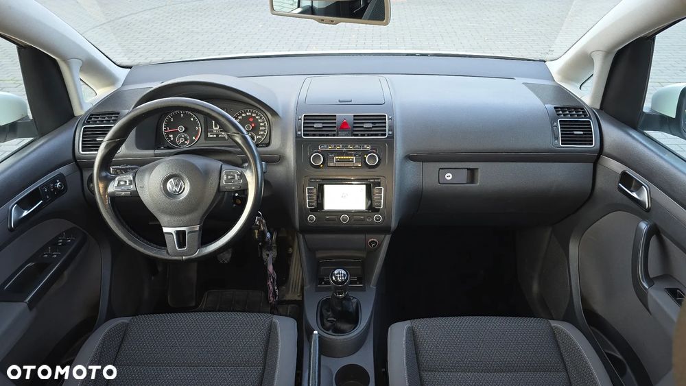 Volkswagen Touran 1.6 TDI DPF Highline - 5