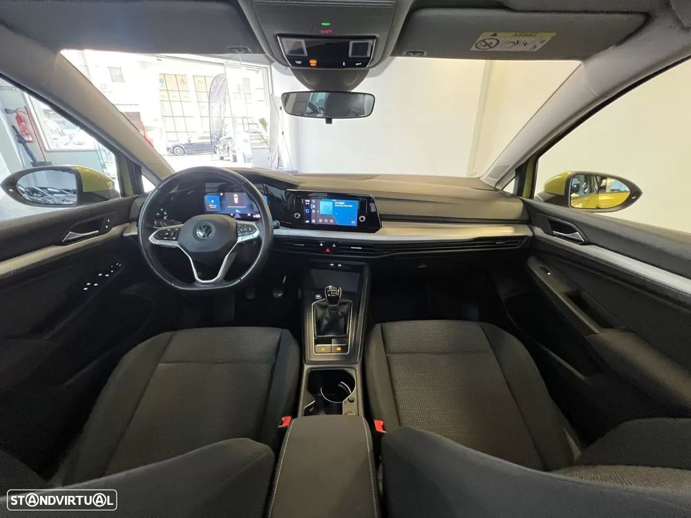 VW Golf 1.0 TSI Trendline Pack - 3