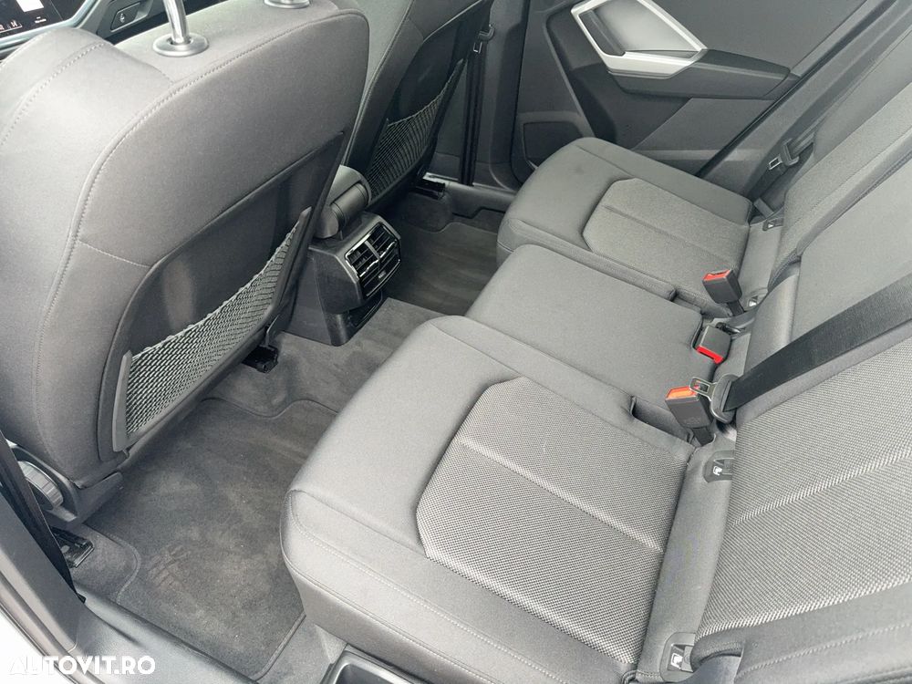 Audi Q3 1.5 35 TFSI S tronic Advanced - 12