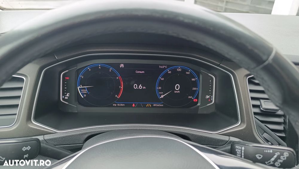 Volkswagen T-Roc 1.0 TSI Base - 6