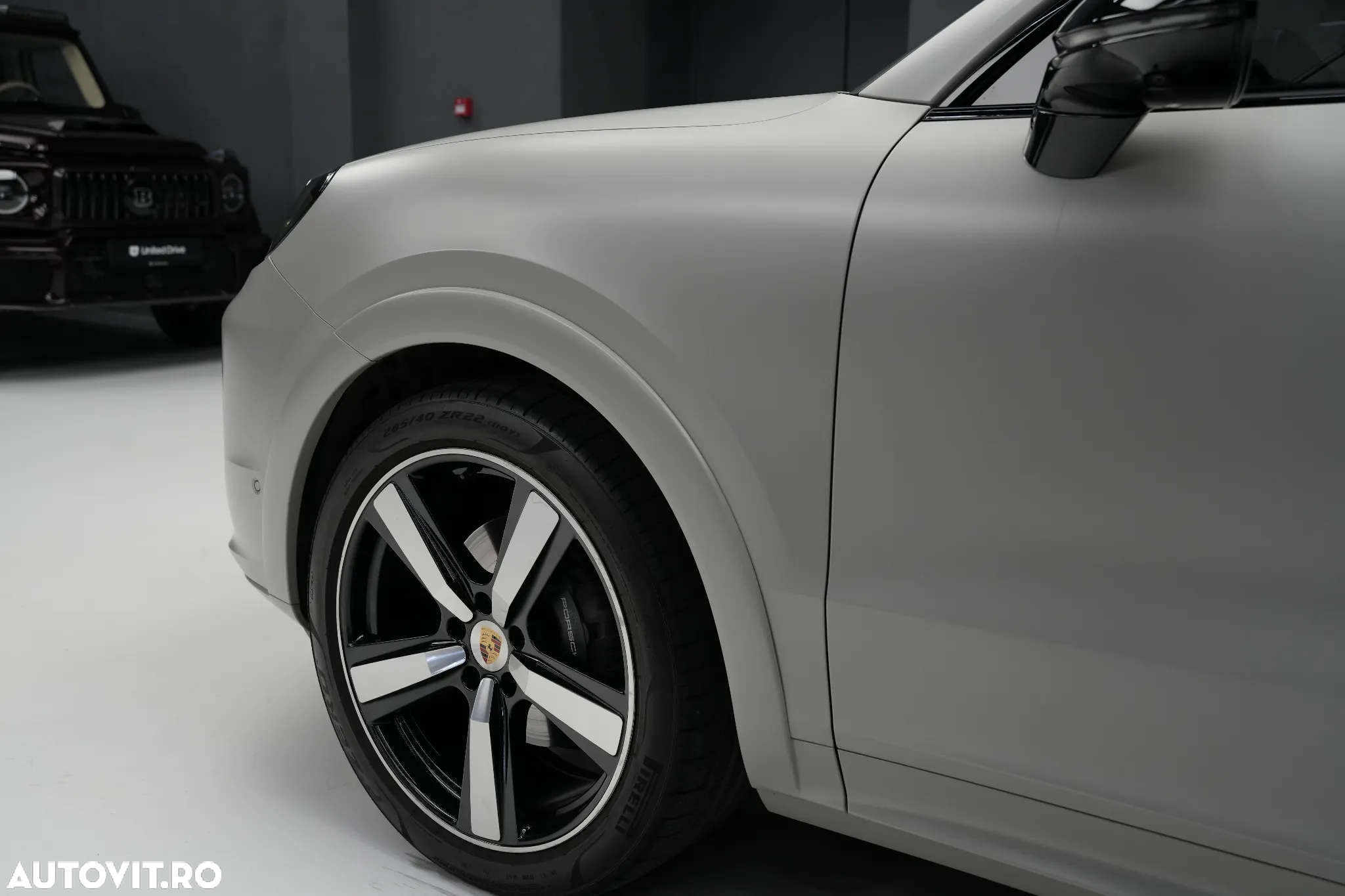 Porsche Cayenne Standard - 6