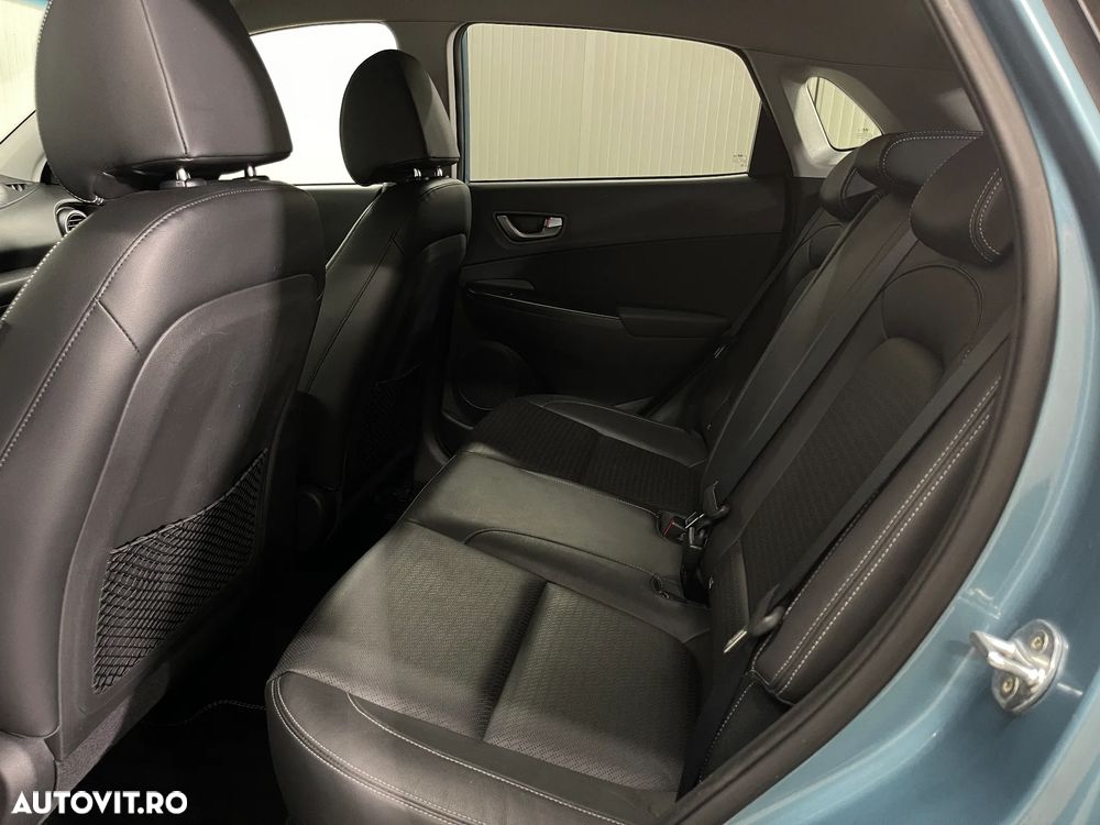 Hyundai KONA 1.6 T-GDI DCT 4WD Premium - 12