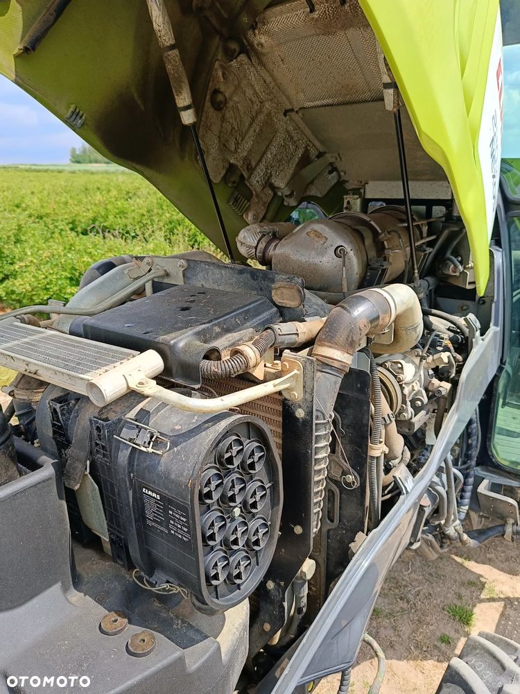 Claas Nexos - 8