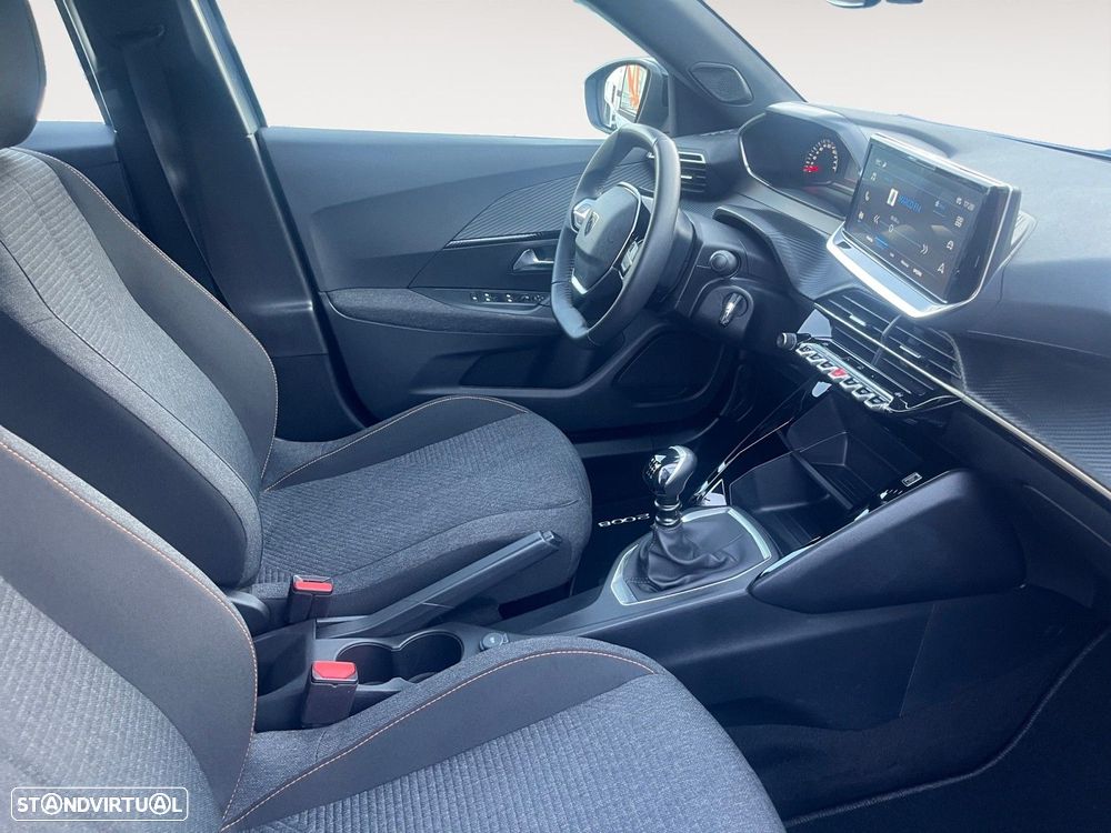 Peugeot 2008 1.2 PureTech Style - 15