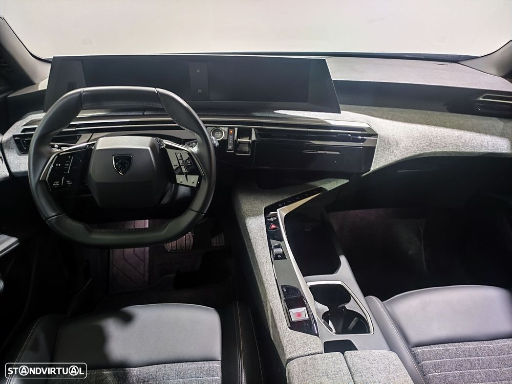 Peugeot 3008 1.2 Hybrid Allure e-DCS6 - 14