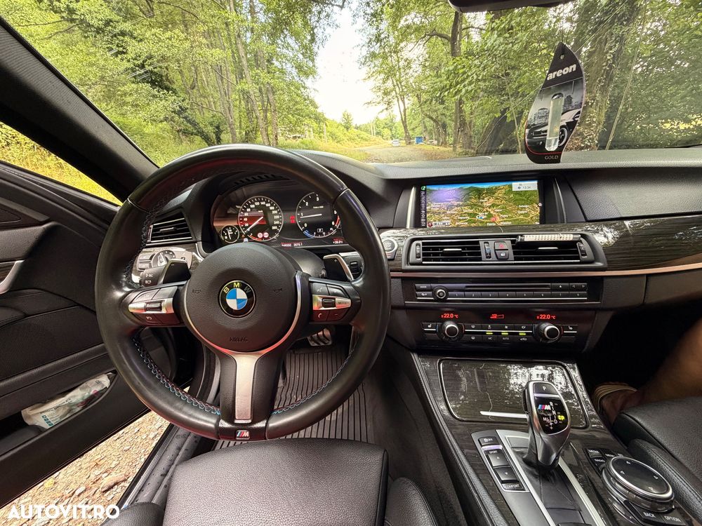 BMW Seria 5 520d Aut. - 13