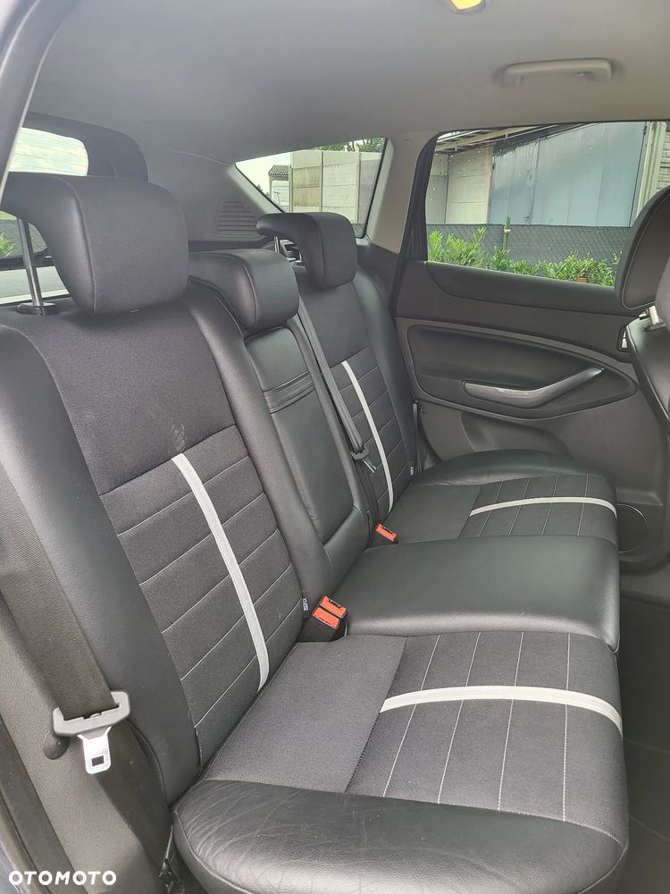 Ford Kuga 2.0 TDCi Trend - 13