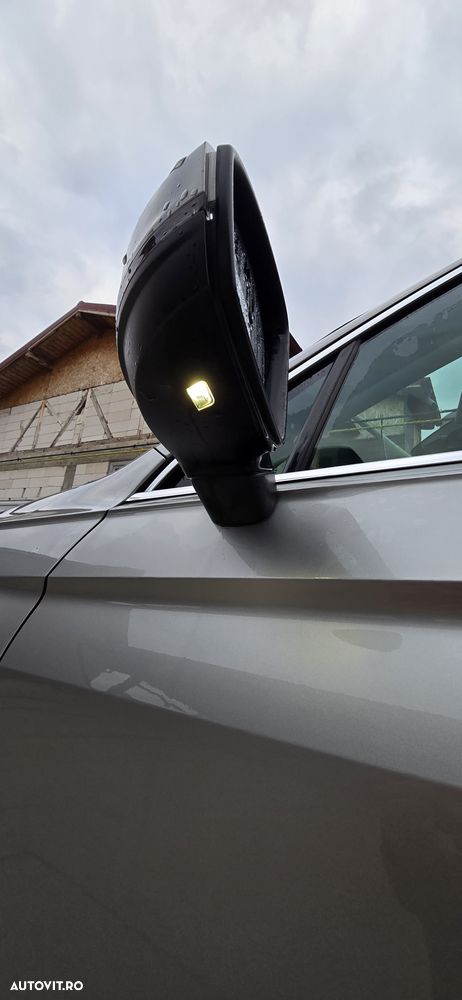 Volkswagen Tiguan 2.0 TDI DPF DSG Comfortline - 16