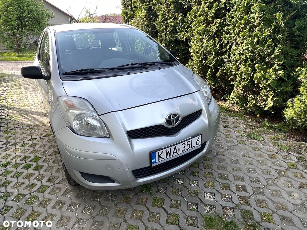 Toyota Yaris 1.0 Luna EU5 - 10