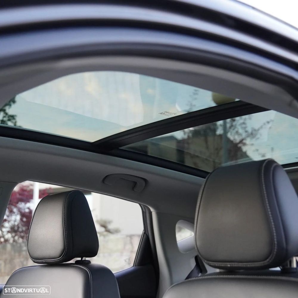 MG ZS EV 44.5 kWh Luxury - 11