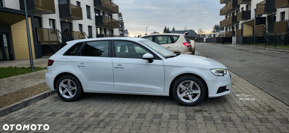 Audi A3 Sportback 1.5 TFSI S tronic - 14