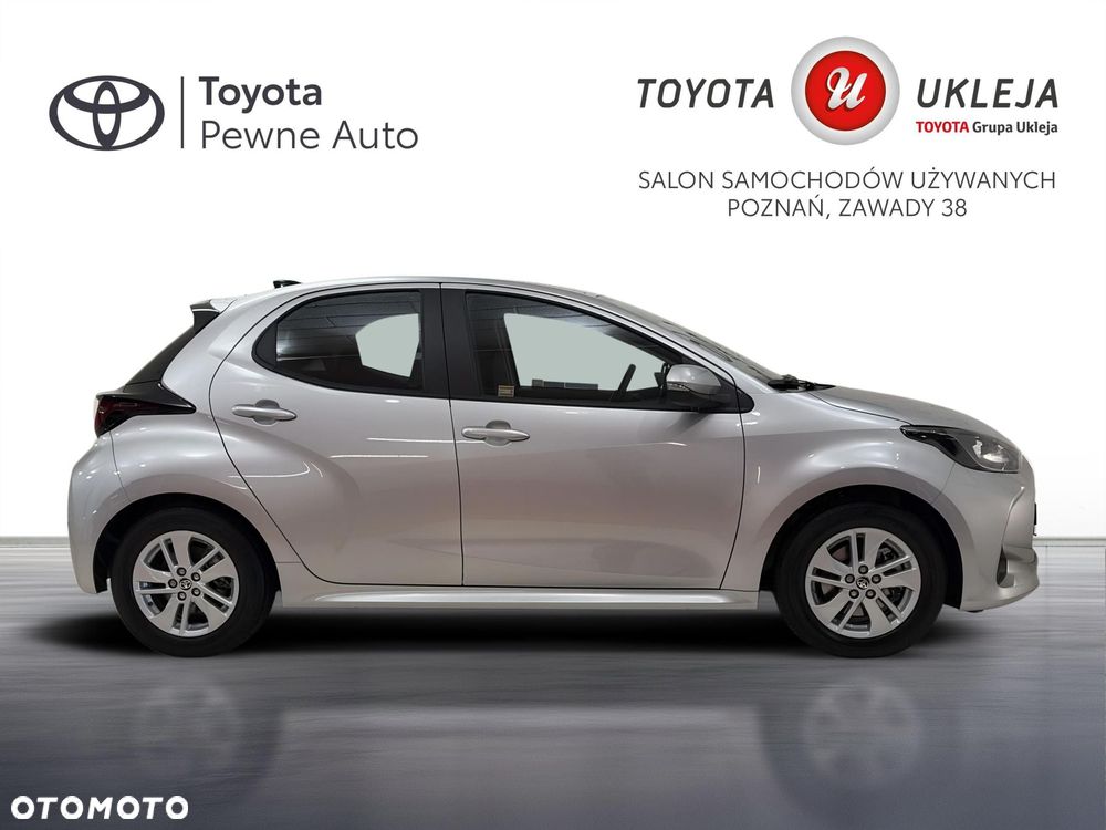 Toyota Yaris - 4