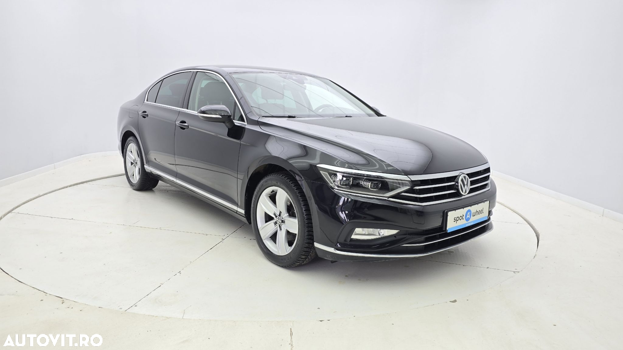 Volkswagen Passat 2.0 TDI DSG Highline - 4