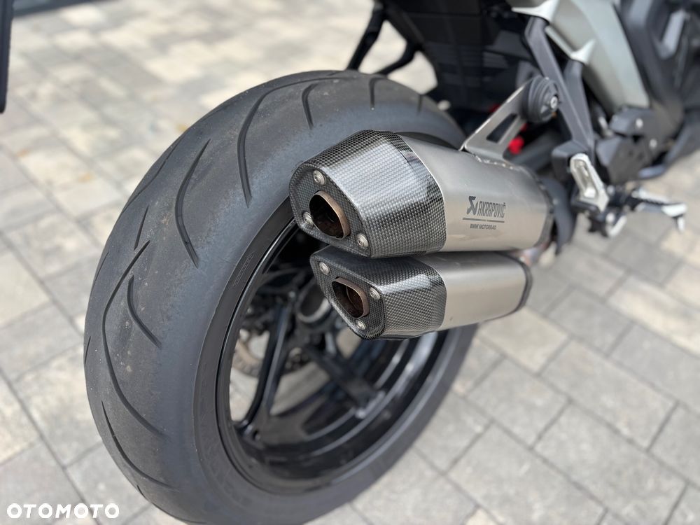 BMW RS - 12
