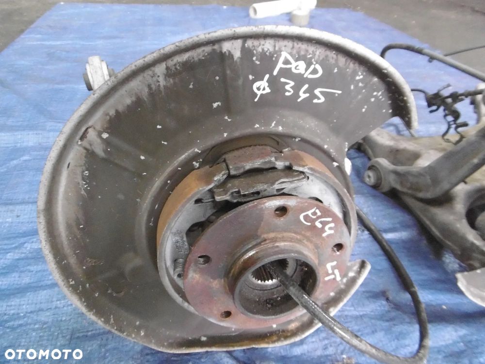 ZAWIESZENIE ZWROTNICA PIASTA WAHACZ WAHACZE PRAWY TYŁ TYLNE 90TYŚ KM BMW E63 E64 - 3