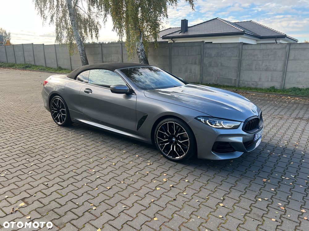 BMW Seria 8 840i - 1