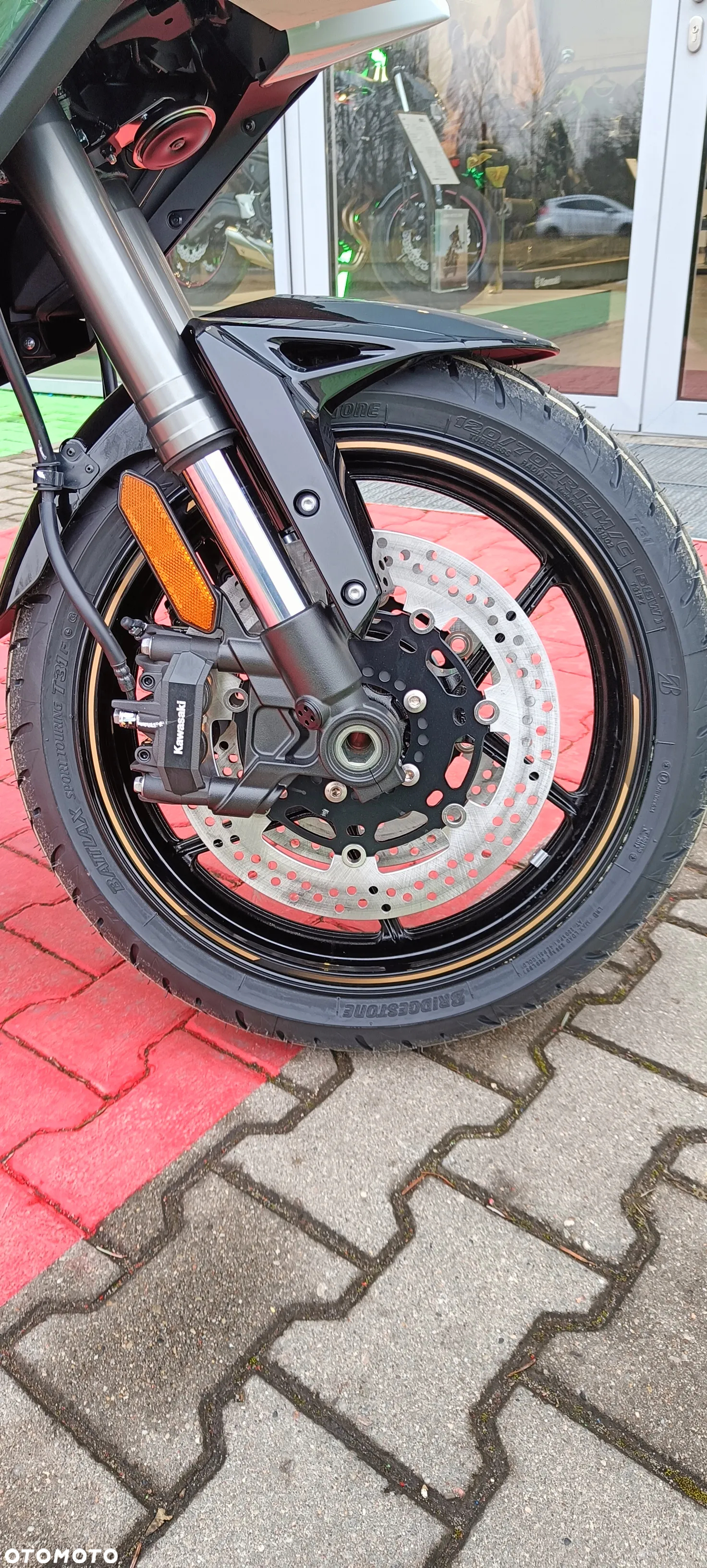 Kawasaki Versys 1000 - 10