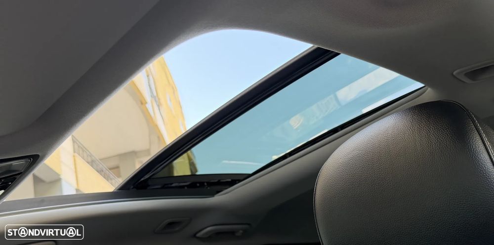 Kia Ceed SW 1.6 CRDi DCT Platinum Edition - 18