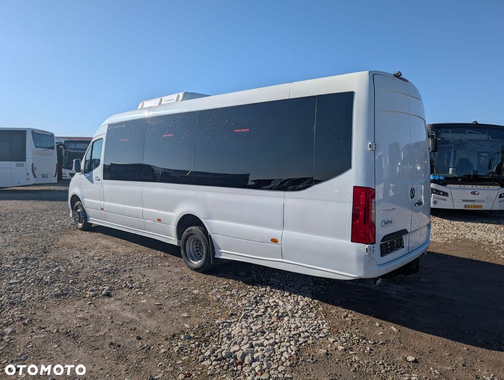 Mercedes-Benz Sprinter 519 - 10