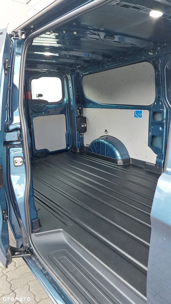 Ford Transit - 8