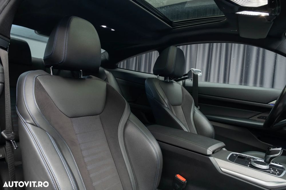 BMW M4 M440i AT MHEV - 31