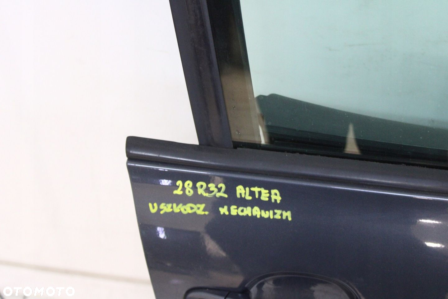 SEAT ALTEA 04R- DRZWI PRAWE PRZEDNIE PRAWY PRZÓD LS7Z - 9