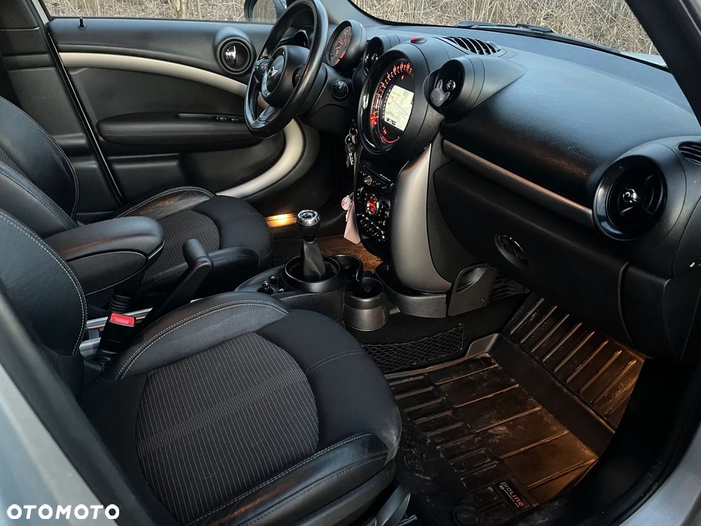 MINI Countryman Cooper ALL4 - 12