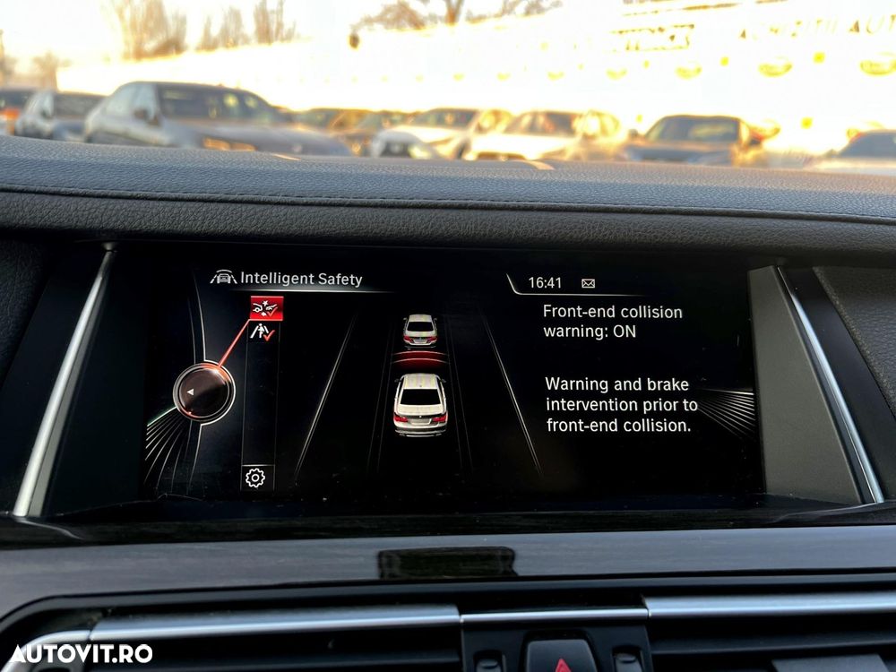 BMW Seria 7 740d xDrive - 28