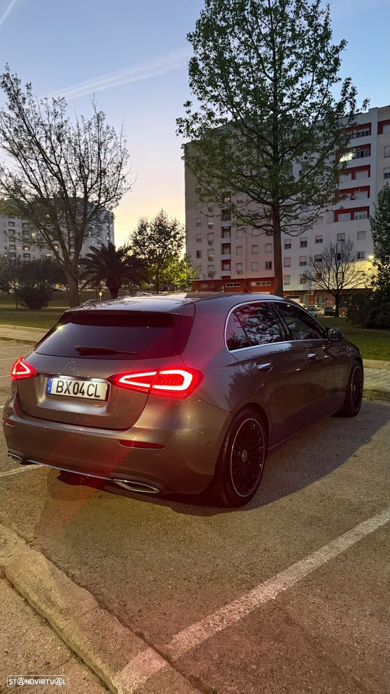 Mercedes-Benz A 180 d 7G-DCT AMG Line - 2