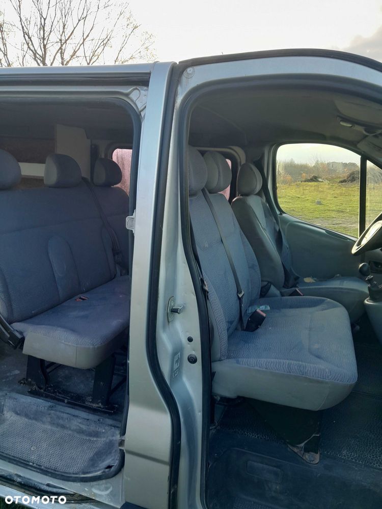 Renault Trafic - 6