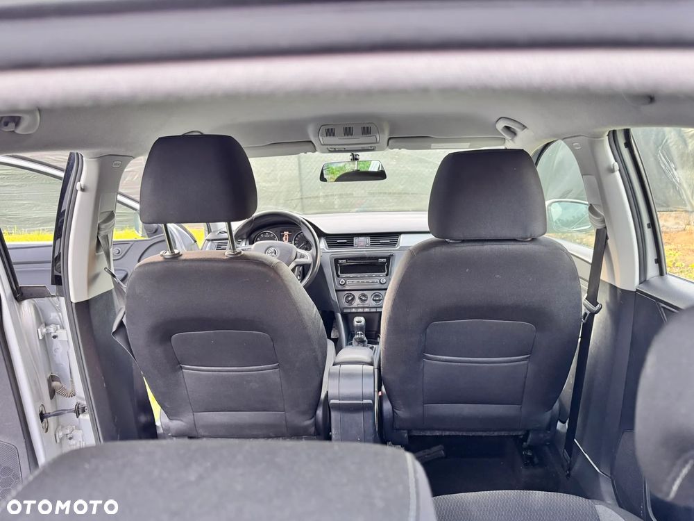 Skoda RAPID - 13