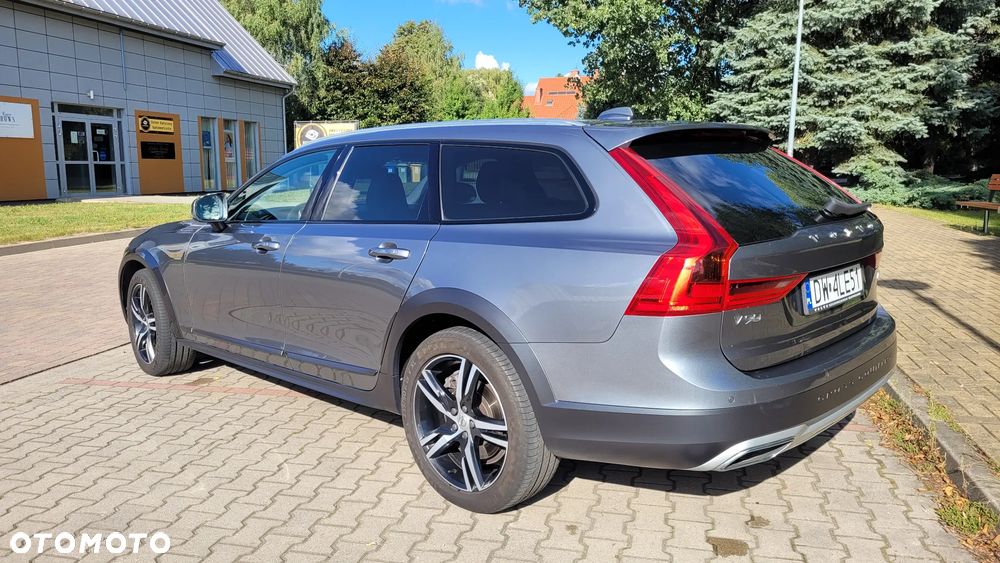 Volvo V90 Cross Country D5 SCR AWD Pro - 5