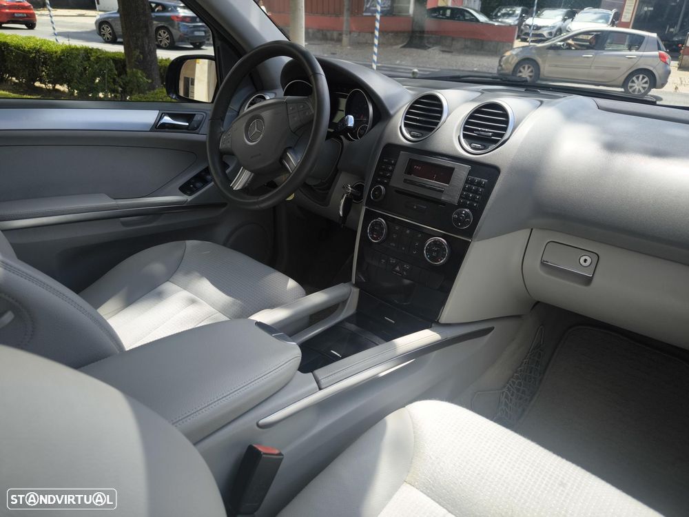 Mercedes-Benz ML 320 CDI - 14