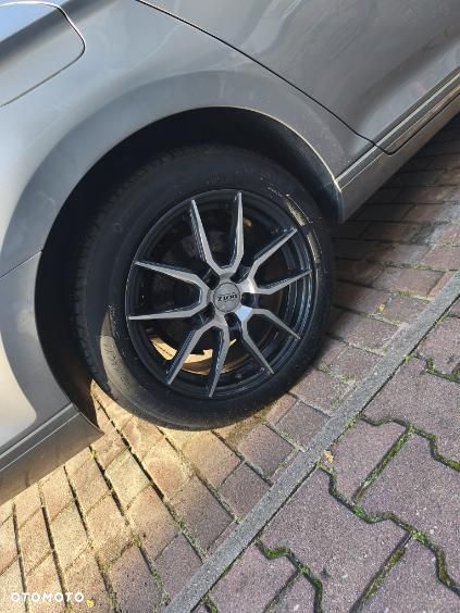 Volkswagen Passat 2.0 TDI BMT Comfortline - 10