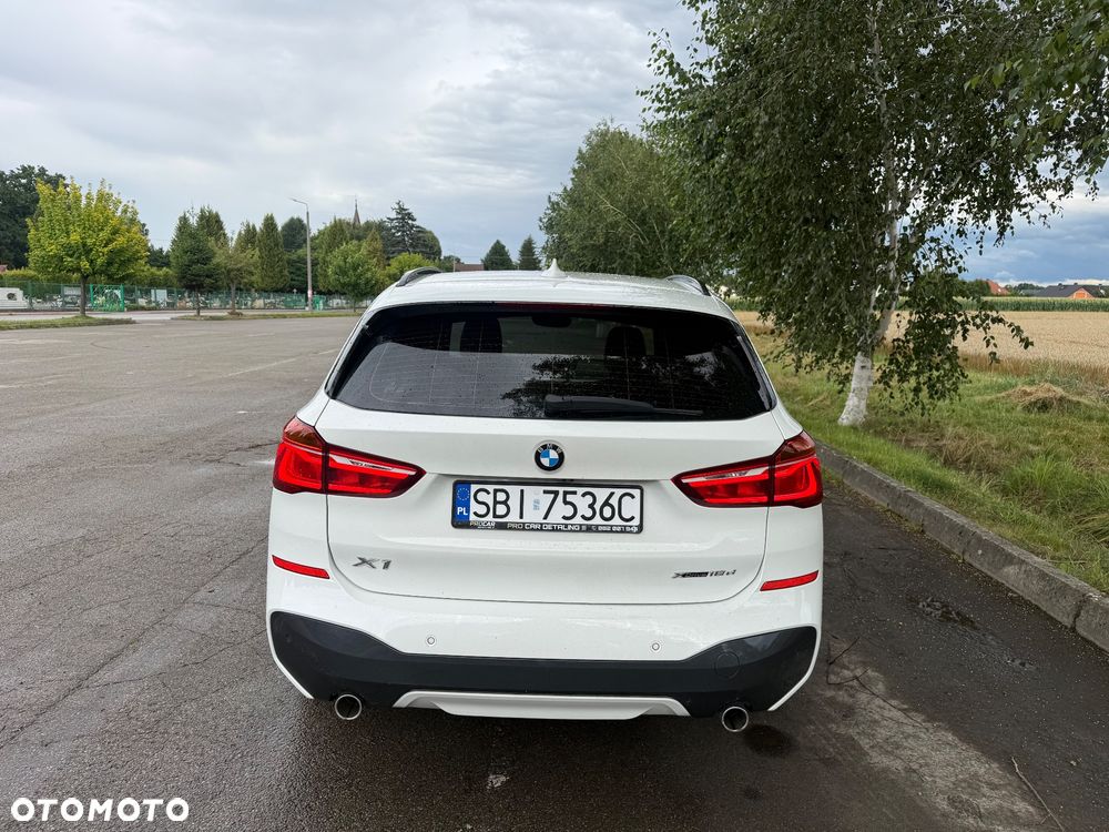 BMW X1 xDrive18d M Sport - 6