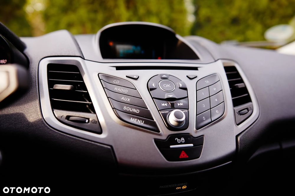 Ford Fiesta 1.25 Ambiente - 16